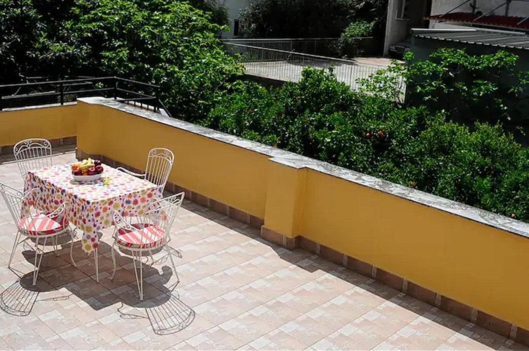 Zeta'S Vintage Garden House Vila Sparta Exterior foto
